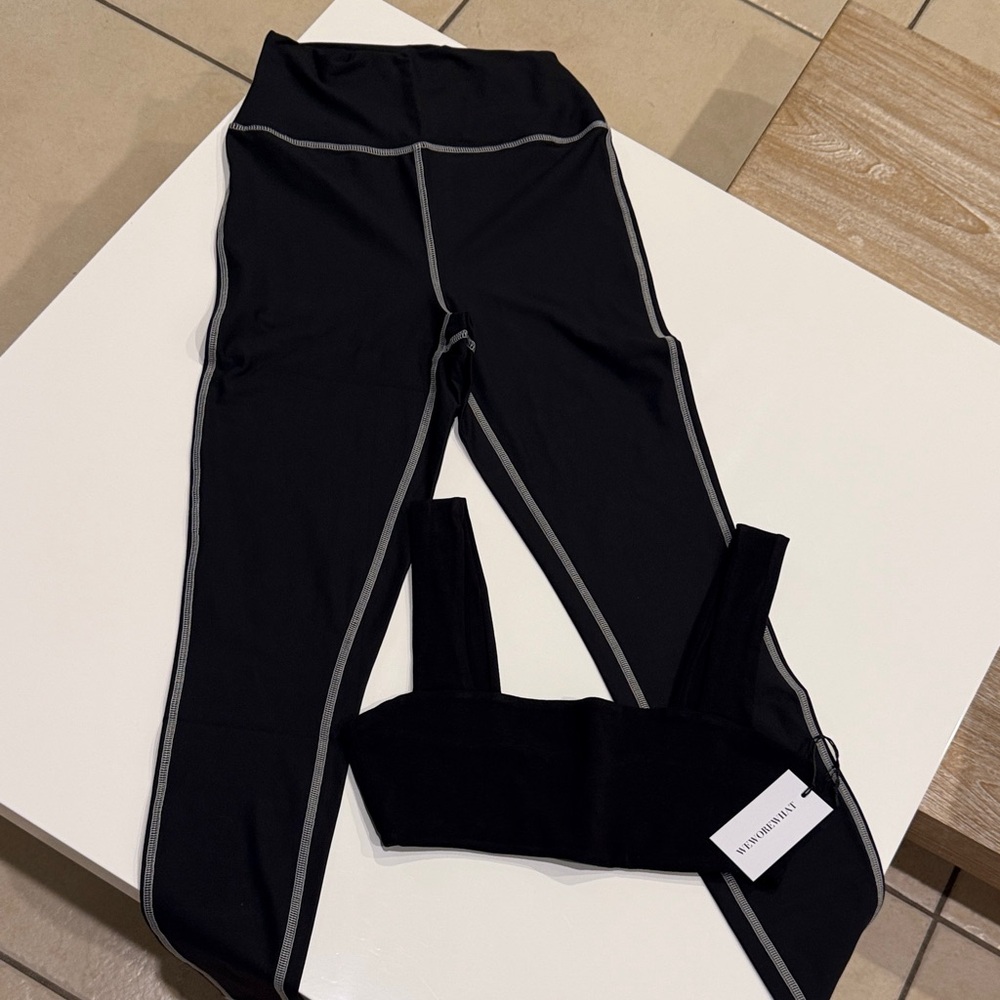 Black and Gray Activewear Set